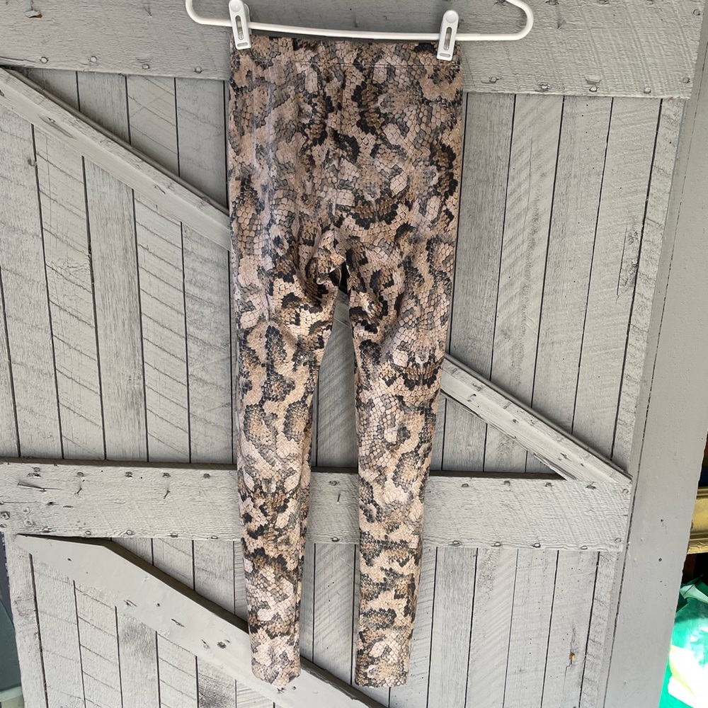 Boutique Snake Print Leggings